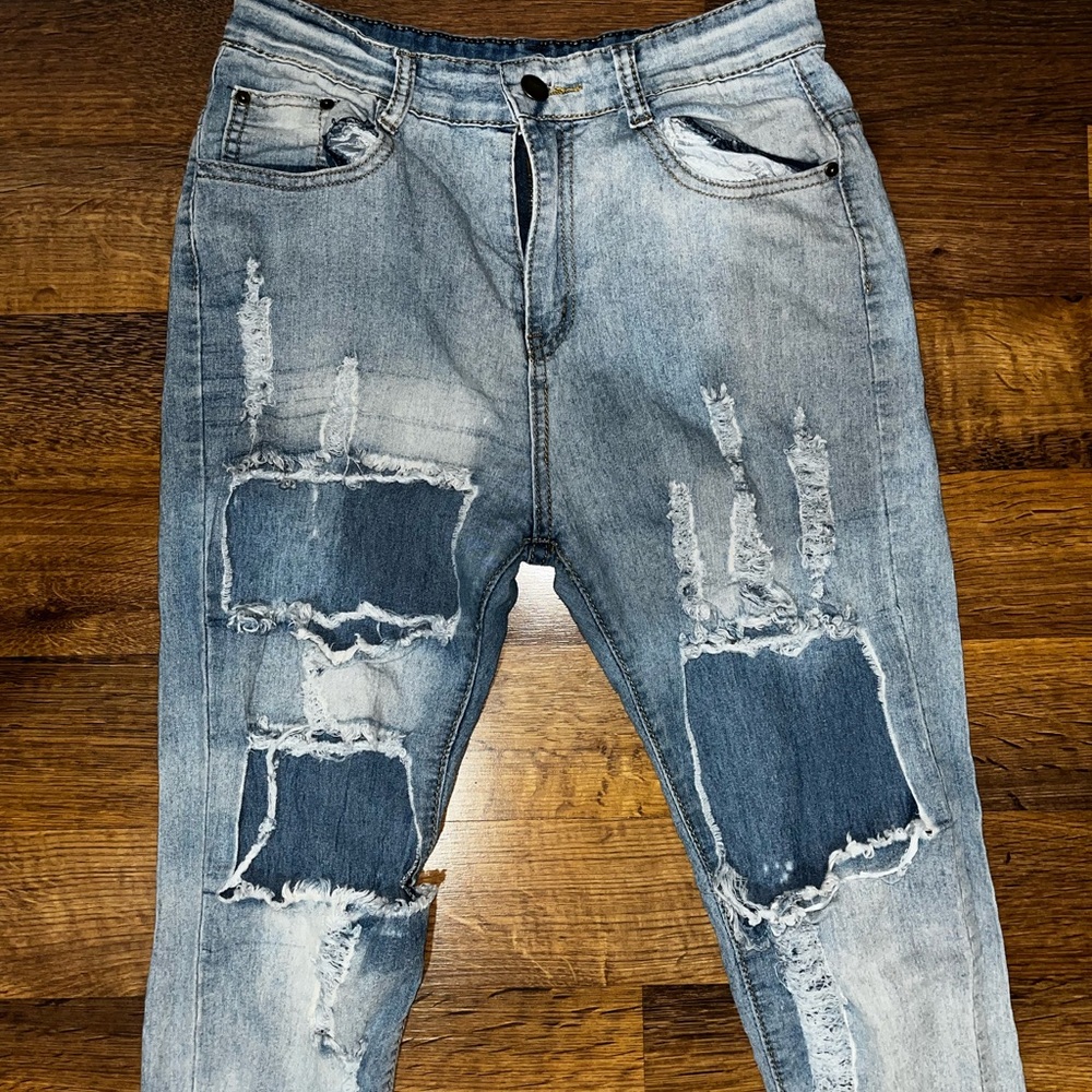 Jeans - Picture 2 of 4